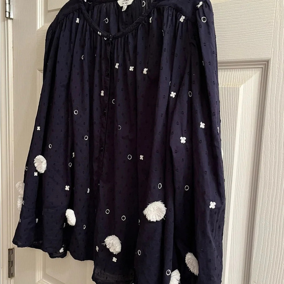 CROWN & IVY~ NAVY BLOUSE~DIMENSIONAL~XL - Picture 9 of 10